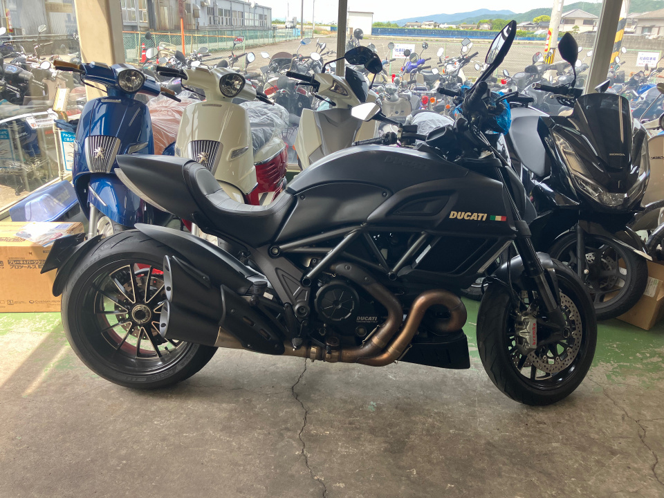 Ducati DIAVEL 2014