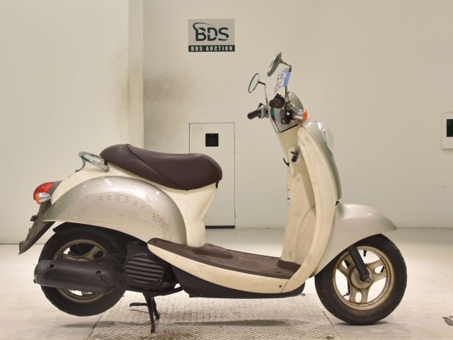 Honda SCOOPY50 2001