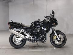 Yamaha FZ400 1998