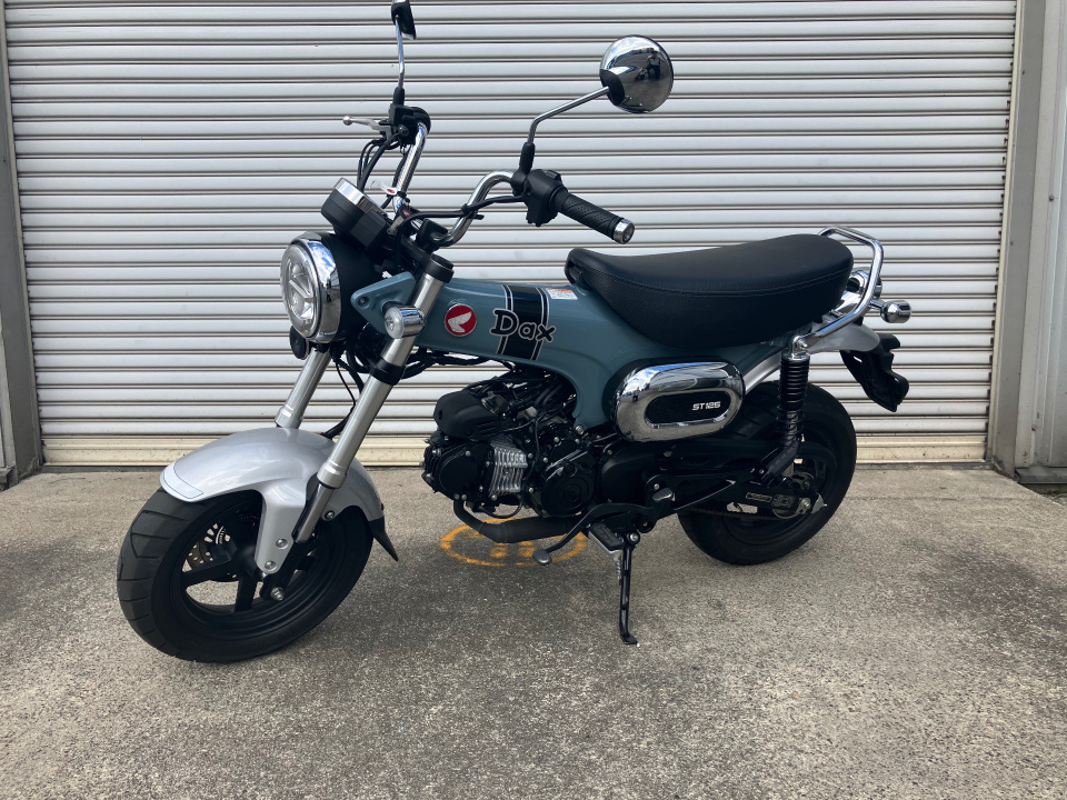 Honda DAX125 2022