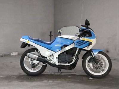 Suzuki GSX-R400 2004
