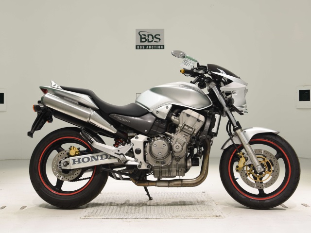 Honda HORNET CB900F 2001