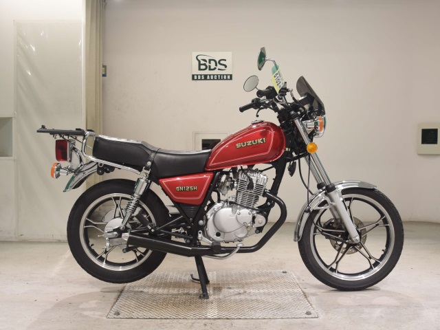 Suzuki GN125H 2022