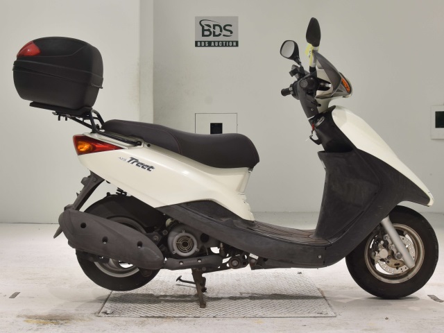 Yamaha AXIS125 2012