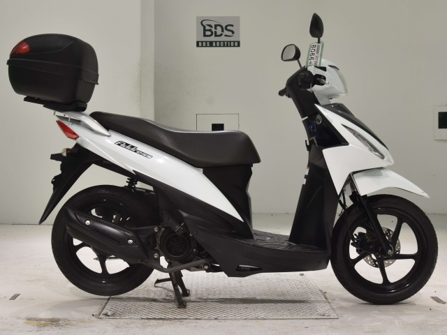 Suzuki ADDRESS V110