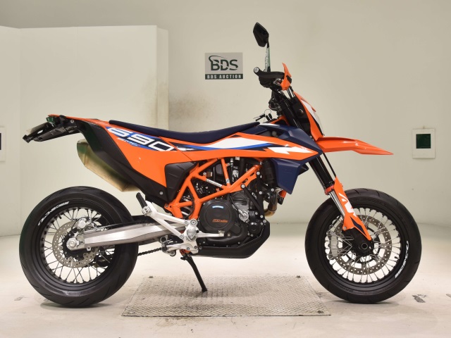 KTM 690 SMC R 2024