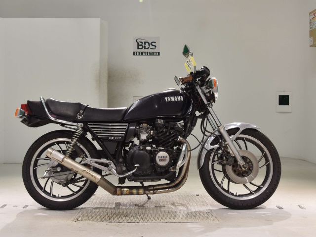 Yamaha XJ550 2023