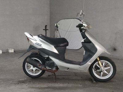 Suzuki SEPIA ZZ