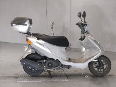 Suzuki ADDRESS V125