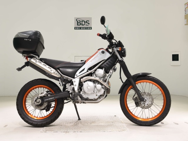 Yamaha TRICKER 2018