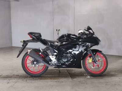 Suzuki GSX-R125