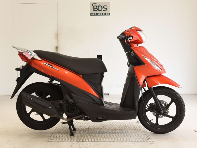 Suzuki ADDRESS V110
