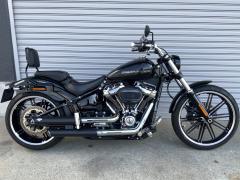 HD BREAKOUT FXBRS1870 2018
