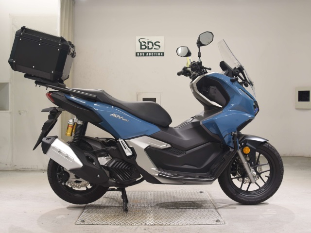 Honda ADV 160 2023