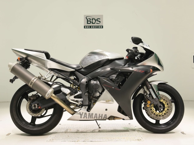 Yamaha YZF-R1 2002