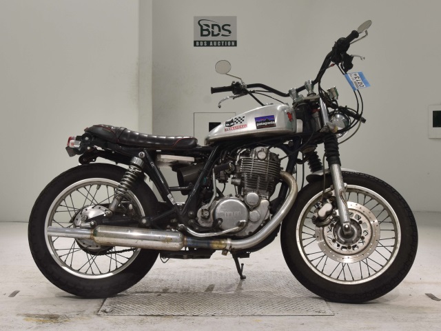 Yamaha SR400 2003