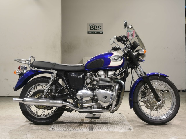 Triumph BONNEVILLE 2003