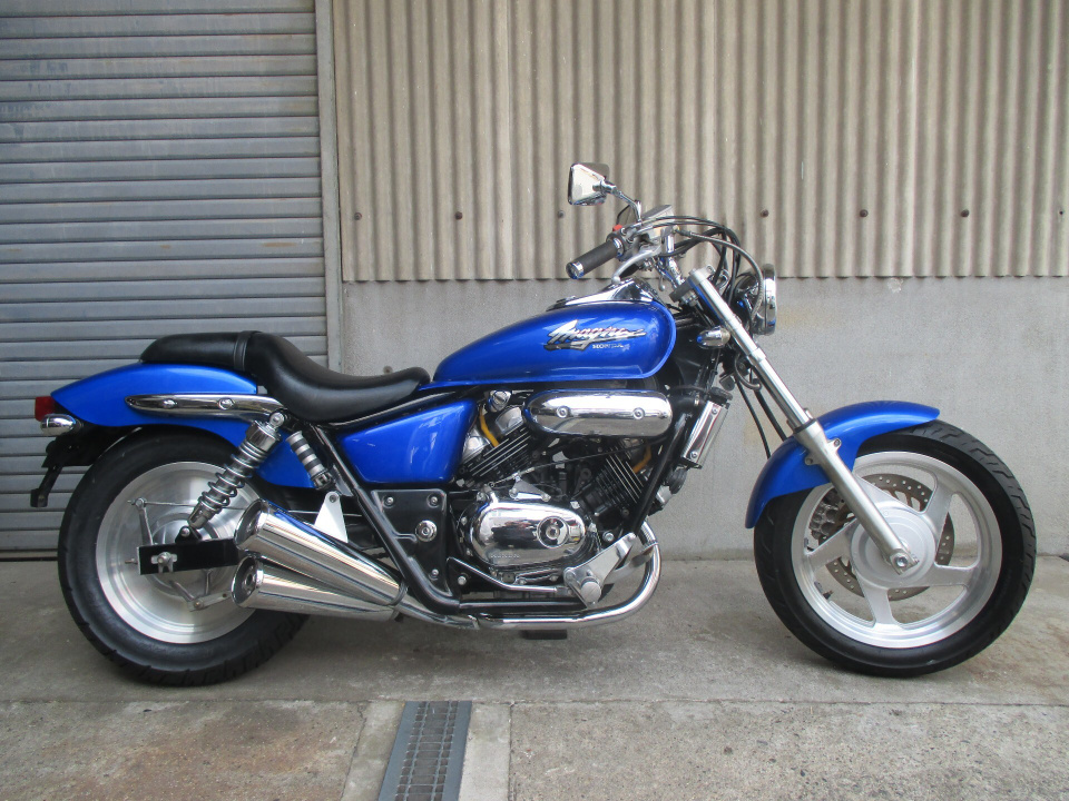Honda MAGNA250 1999