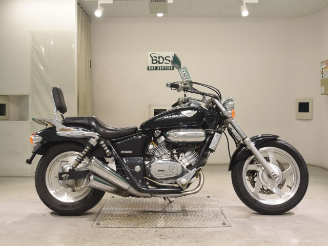 Honda MAGNA250 2005