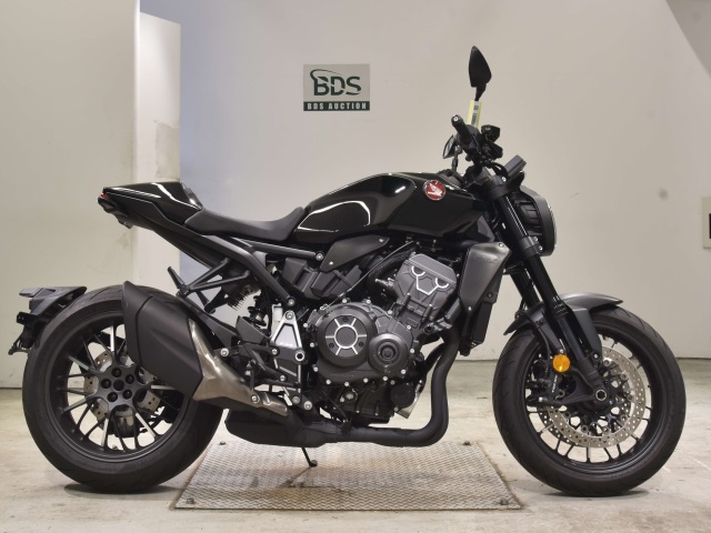 Honda CB1000R 2022