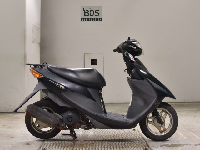 Suzuki ADDRESS V50