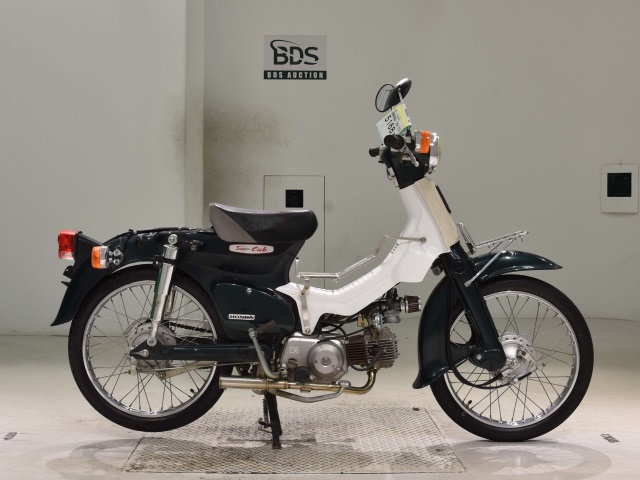 Honda C50 2002