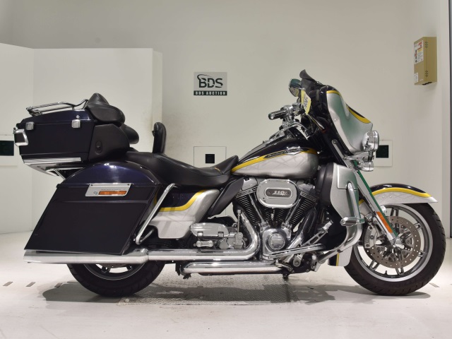 HD ELECTRA GLIDE FLHTCUSE1800 2012