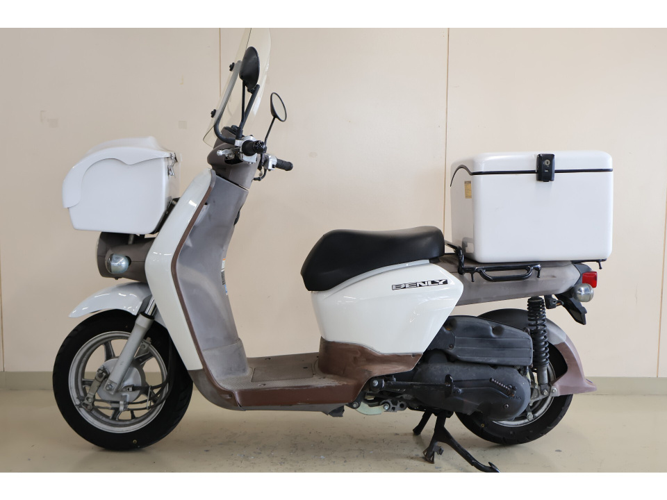Honda BENLY50 2012