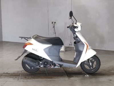 Suzuki LETS5