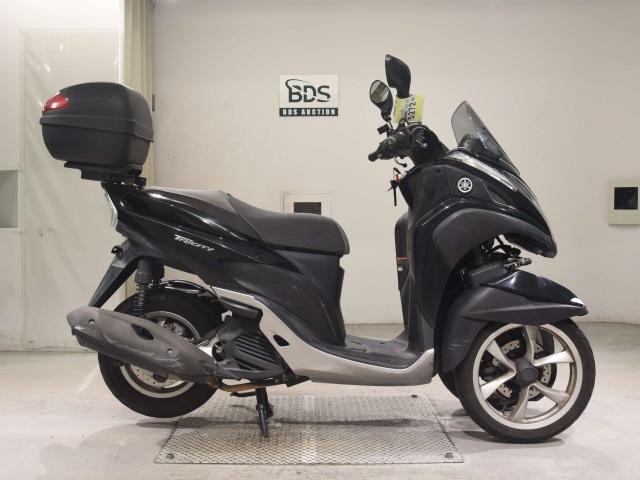 Yamaha TRICITY 125