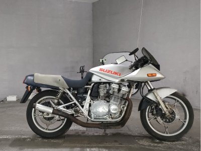 Suzuki GSX750S KATANA 1982