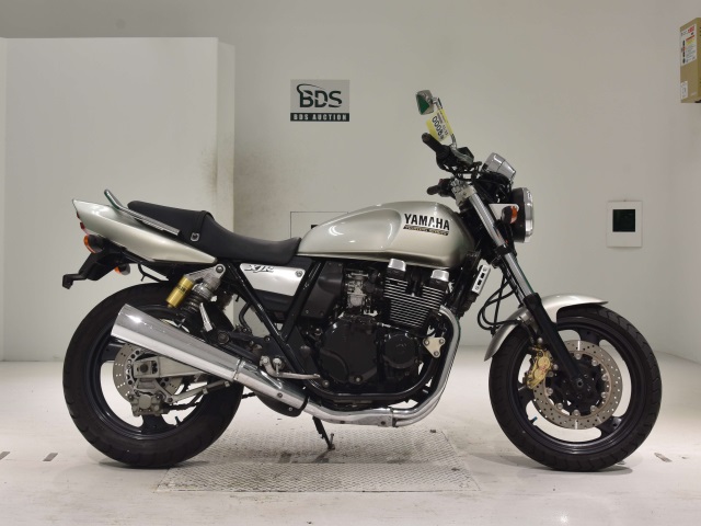Yamaha XJR400 1995