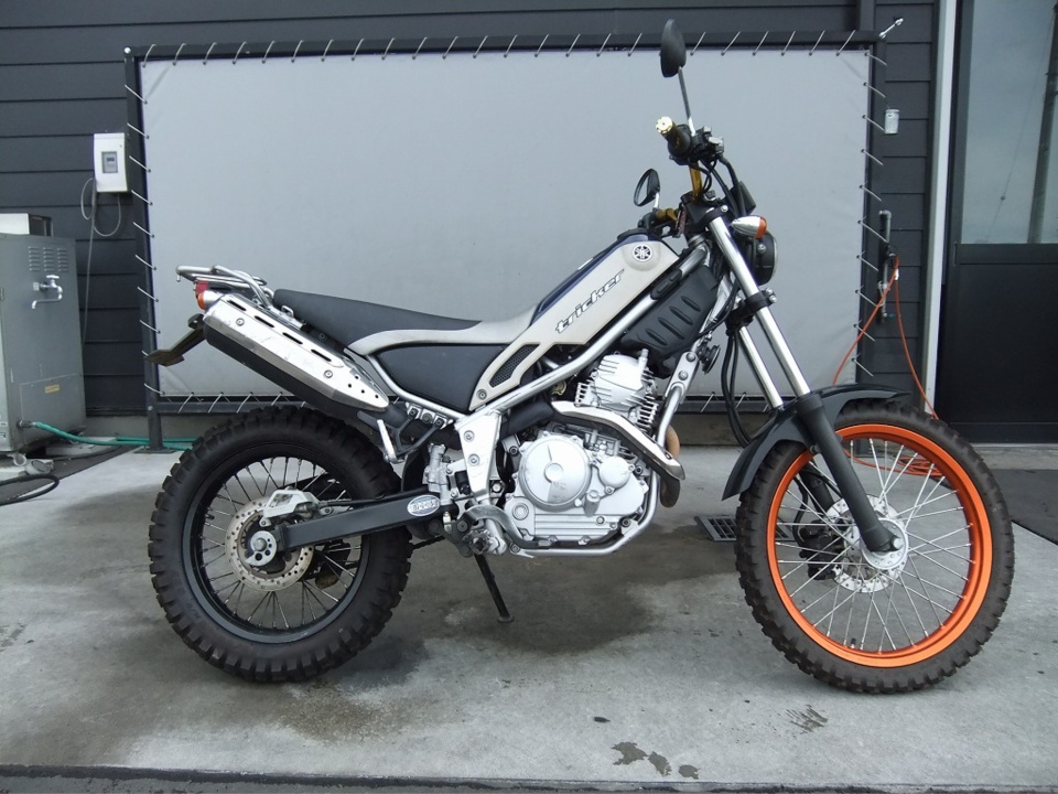 Yamaha TRICKER 2004