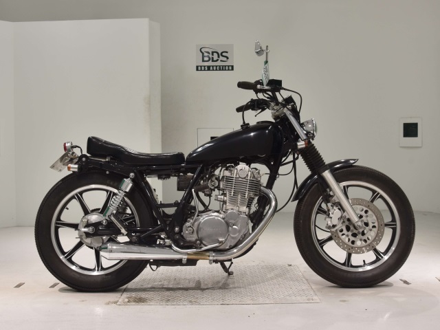 Yamaha SR400 2009