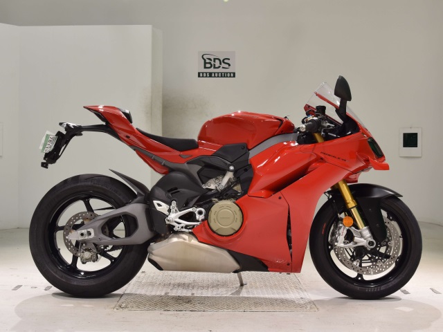 Ducati PANIGALE V4S 2025
