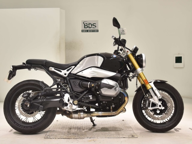 BMW R NINE T 2022