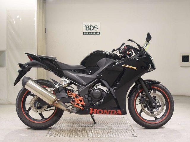 Honda CBR250R 2016