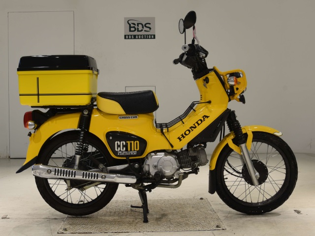 Honda CC110 CROSSCUB 2018