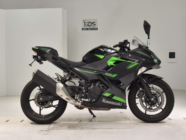 Kawasaki NINJA400 2023