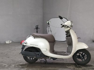 Honda GIORNO 2011
