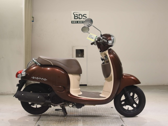 Honda GIORNO 2011