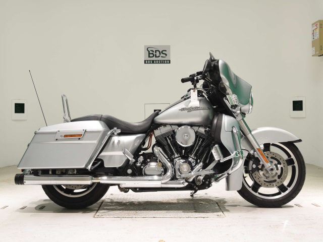 HD SREET GLIDE FLHX1580 2009