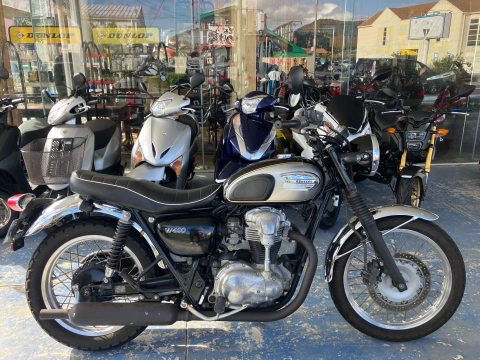 Kawasaki W400 2006