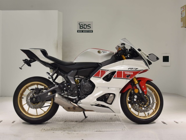 Yamaha YZF-R7-2 2022