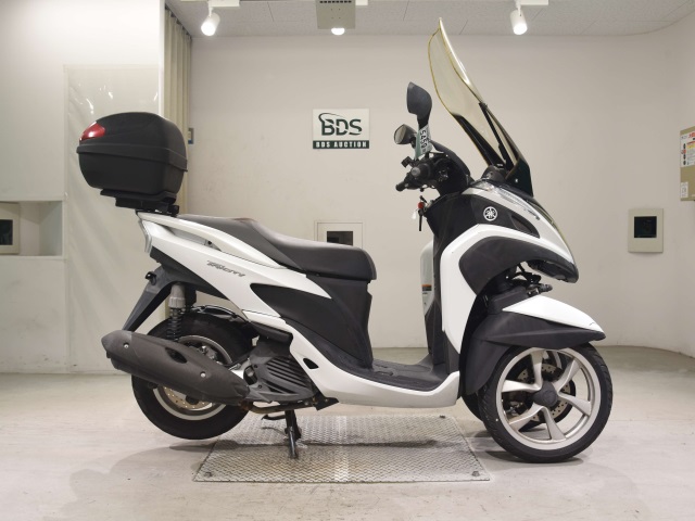 Yamaha TRICITY MW125 2015