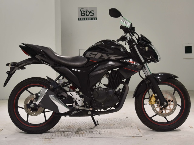 Suzuki GIXXER150