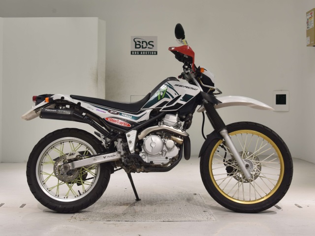 Yamaha SEROW XT250 2012