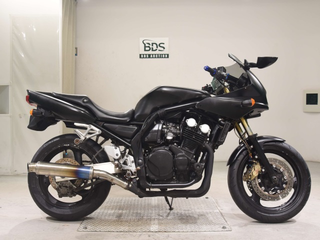 Yamaha FZ400 1997