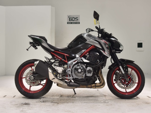 Kawasaki Z900 2019