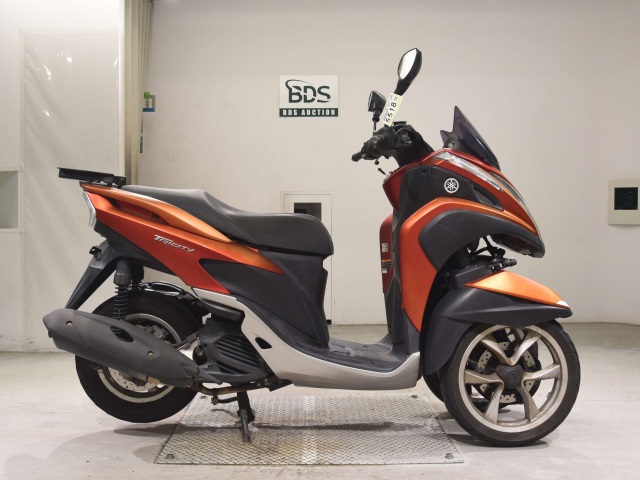 Yamaha TRICITY MW125 2015